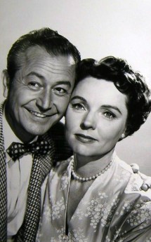 Jane Wyatt & Robert Young - Papa A Raison